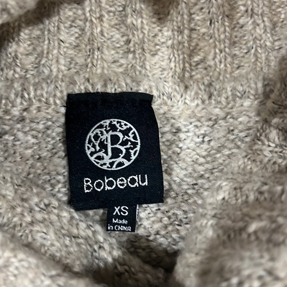 Bobeau Sleeveless Turtleneck, Striped Sweater/Poncho - Picture 6 of 7